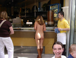 Bild 72685 von Schambereich in Kategorie Public Nude