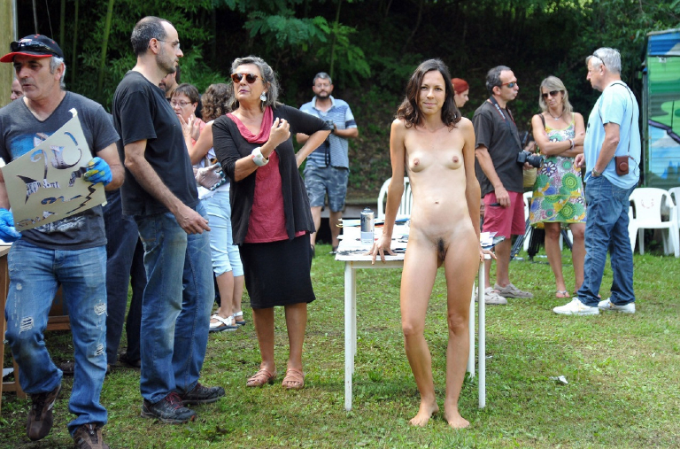 Bild 72752 von Schambereich in Kategorie Public nude