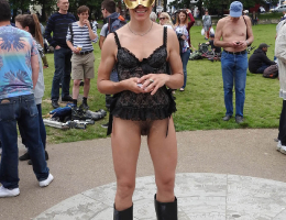Bild 72768 von Schambereich in Kategorie Public Nude
