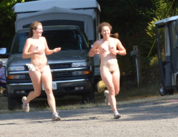 Bild 75797 von Schambereich in Kategorie Public Nude