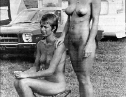 Bild 70728 von Schambereich in Kategorie Public Nude