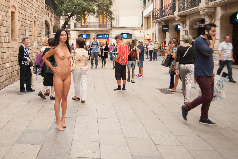 Bild 72916 von Schambereich in Kategorie Public nude
