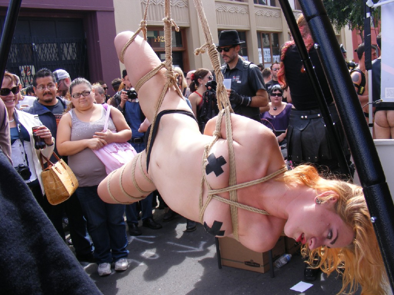 Bild 72094 von Schambereich in Kategorie Public nude