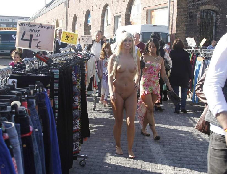 Bild 101361 von R2D2 in Kategorie Public nude