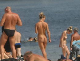 Bild 32340 von Schambereich in Kategorie Voyeurismus