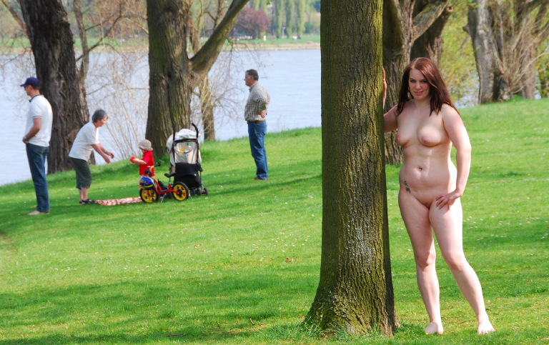 Bild 75676 von Schambereich in Kategorie Public nude