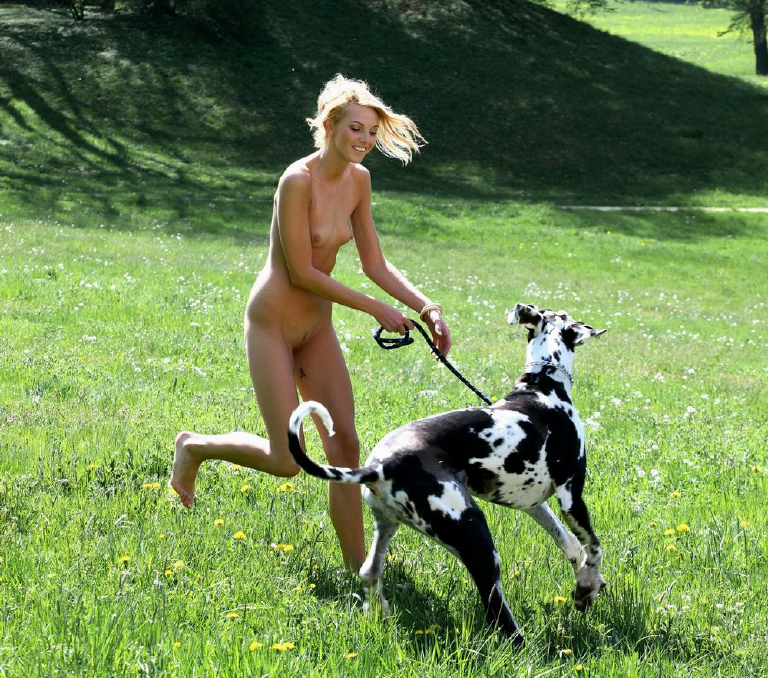 Bild 81497 von Schambereich in Kategorie Public nude