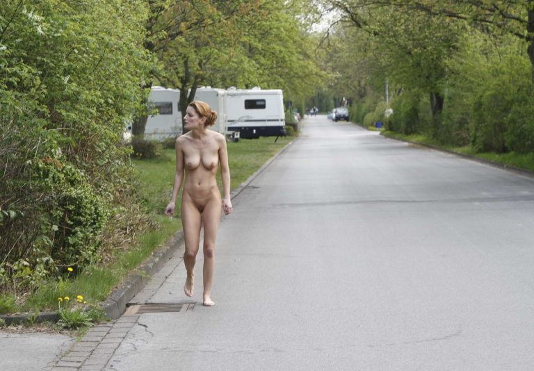 Bild 73057 von Schambereich in Kategorie Public nude