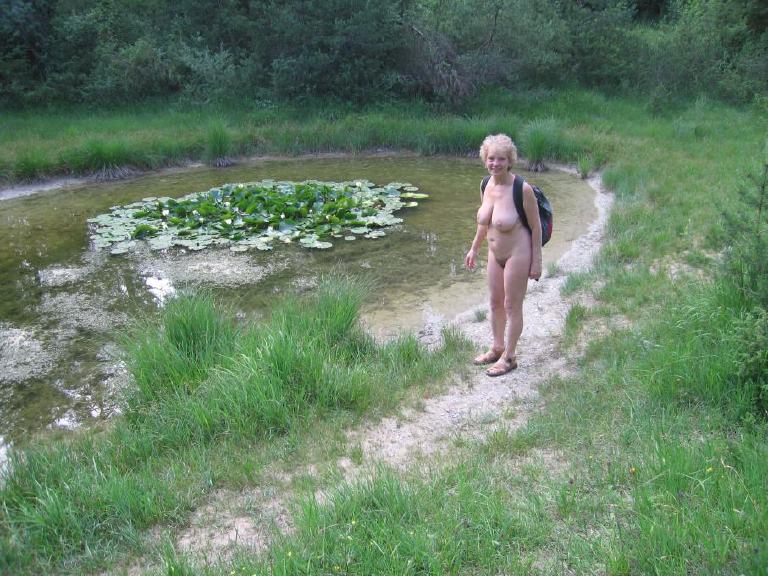 Bild 70287 von Schambereich in Kategorie Public nude