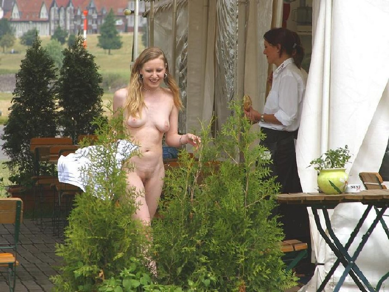 Bild 18528 von Schambereich in Kategorie Exhibitionism