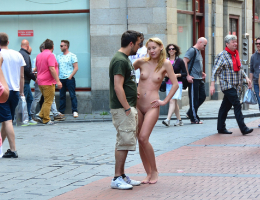Bild 76291 von Schambereich in Kategorie Public Nude
