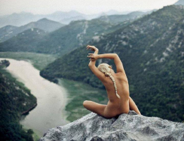 Bild 74090 von Schambereich in Kategorie Public Nude