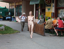 Bild 73070 von Schambereich in Kategorie Public Nude
