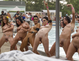 Bild 71607 von Schambereich in Kategorie Public Nude