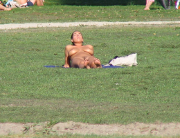 Bild 75842 von Schambereich in Kategorie Public Nude