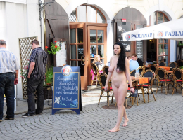 Bild 77605 von Schambereich in Kategorie Public Nude