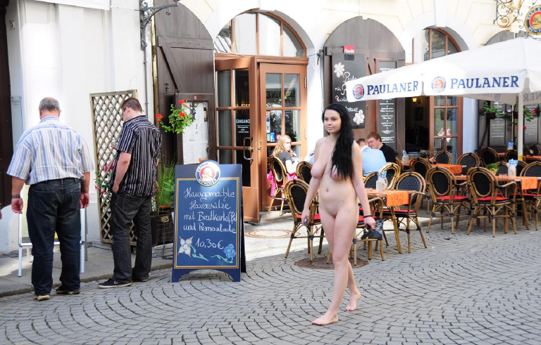 Bild 77605 von Schambereich in Kategorie Public nude