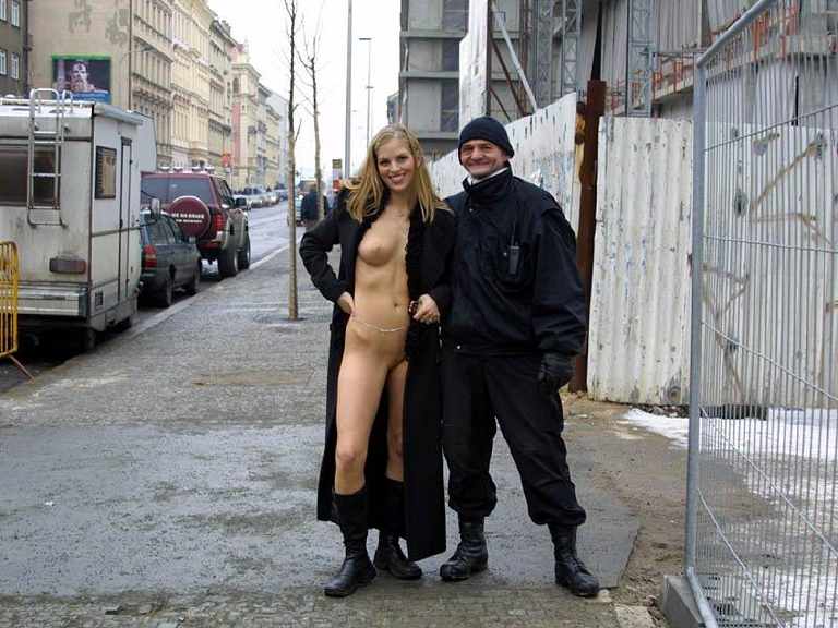 Bild 7948 von Schambereich in Kategorie Exhibitionism