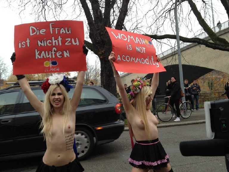 Bild 51013 von Schambereich in Kategorie Exhibitionism