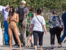 Bild 76584 von Schambereich in Kategorie Public Nude
