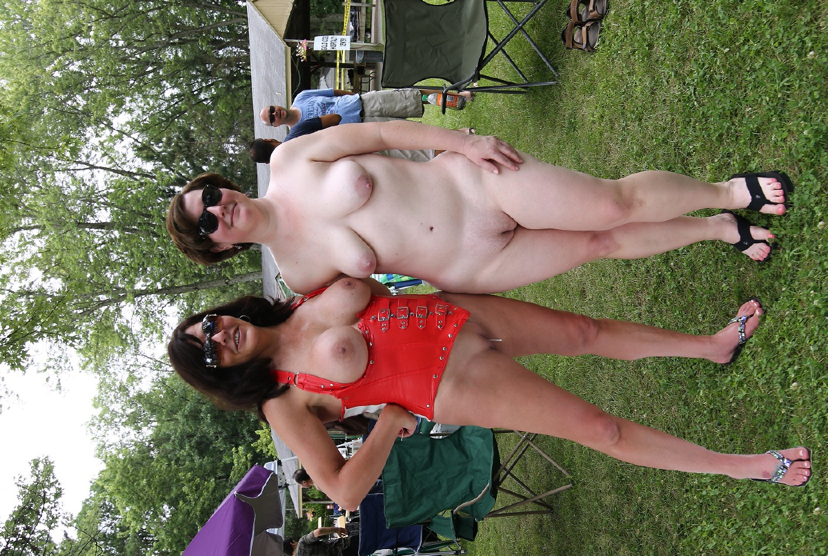Bild 70817 von Schambereich in Kategorie Public Nude