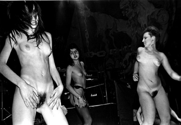 Bild 73488 von Schambereich in Kategorie Public nude