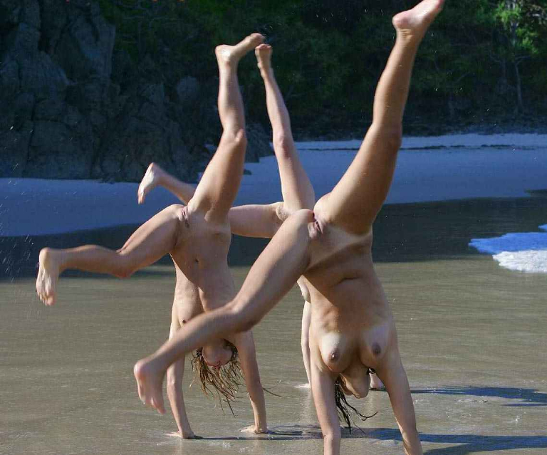 Bild 32853 von Schambereich in Kategorie Public nude