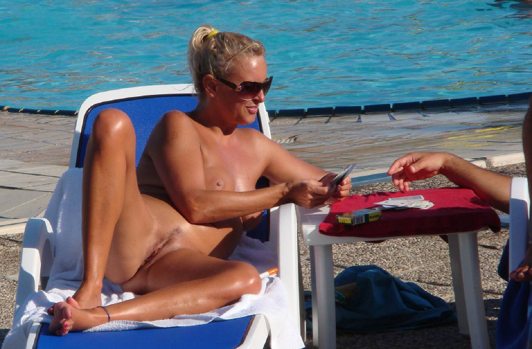 Bild 63790 von Schambereich in Kategorie Public nude