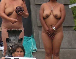 Bild 16724 von Schambereich in Kategorie Public Nude