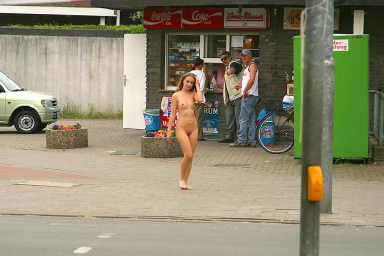 Bild 16562 von Schambereich in Kategorie Exhibitionism