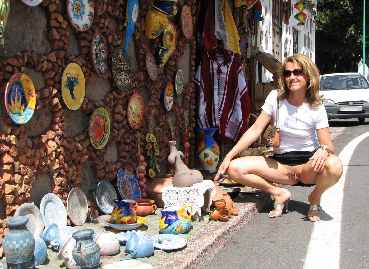 Bild 56016 von Schambereich in Kategorie Public Nude