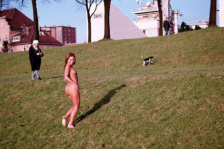Bild 32525 von Schambereich in Kategorie Exhibitionism