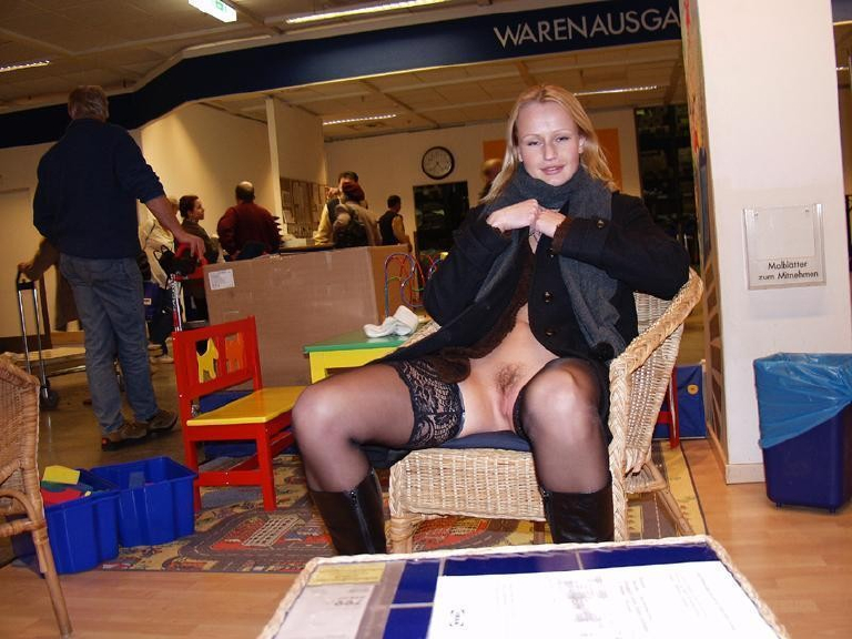 Bild 48877 von Schambereich in Kategorie Exhibitionism