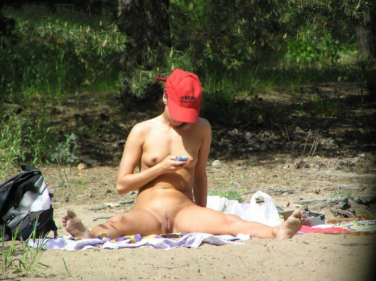 Bild 27952 von Schambereich in Kategorie Public nude