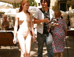 Bild 100145 von R2D2 in Kategorie Public Nude
