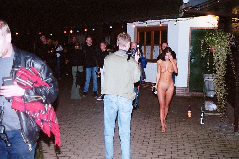 Bild 19301 von Schambereich in Kategorie Exhibitionism
