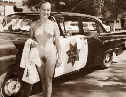Bild 52652 von Schambereich in Kategorie Public Nude