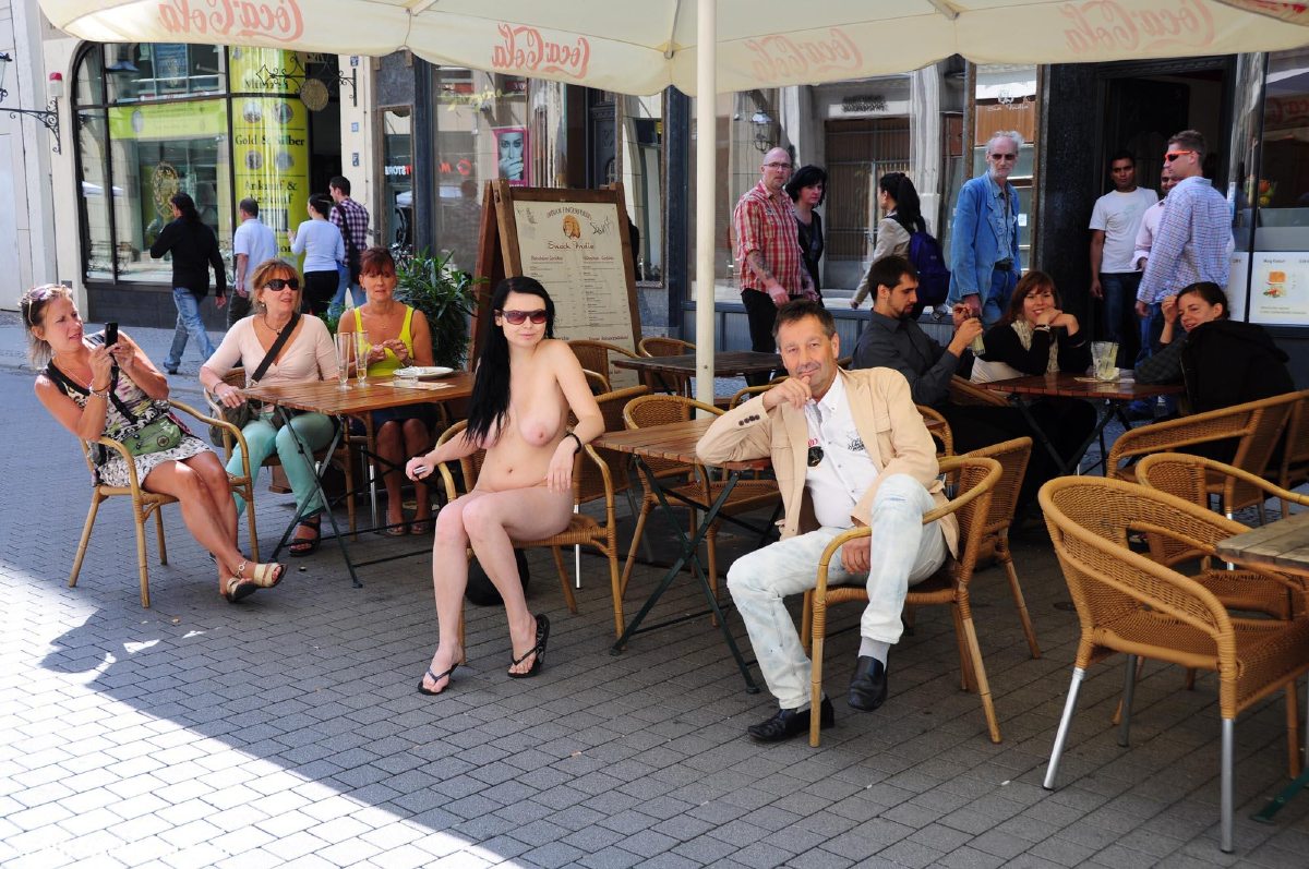 Bild 101167 von Vicco10777 in Kategorie Public Nude