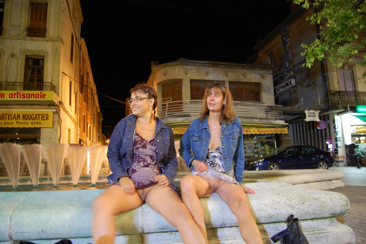 Bild 67596 von Schambereich in Kategorie Public Nude