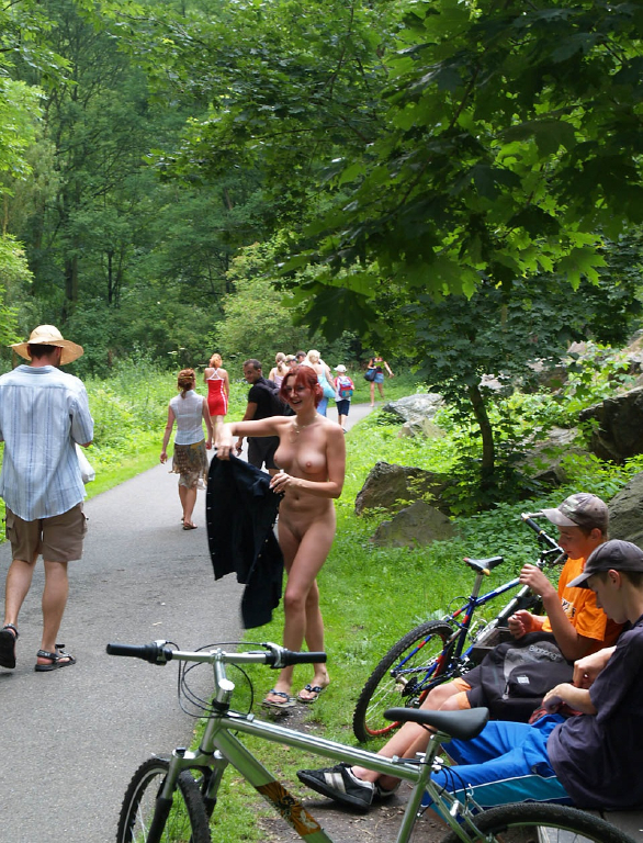 Bild 70362 von Schambereich in Kategorie Public nude