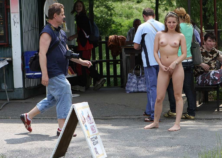 Bild 75091 von Schambereich in Kategorie Public nude