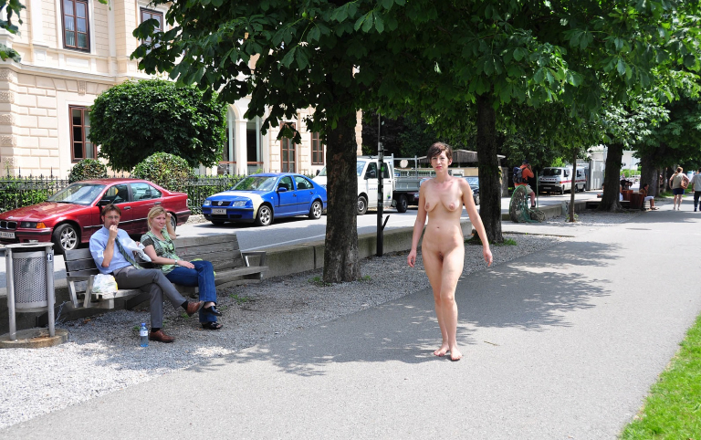 Bild 79813 von Schambereich in Kategorie Public nude