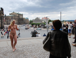Bild 70091 von Schambereich in Kategorie Public Nude