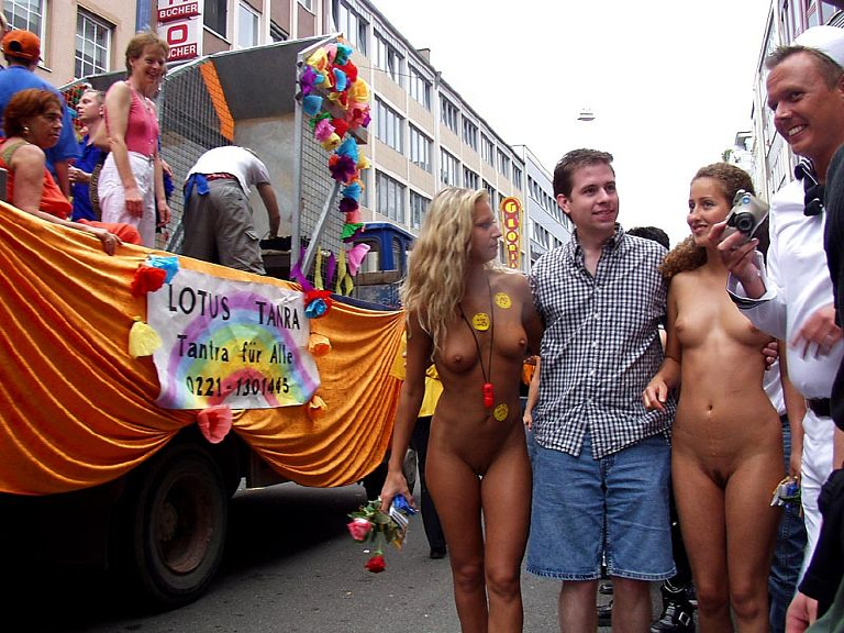 Bild 71398 von Schambereich in Kategorie Exhibitionism
