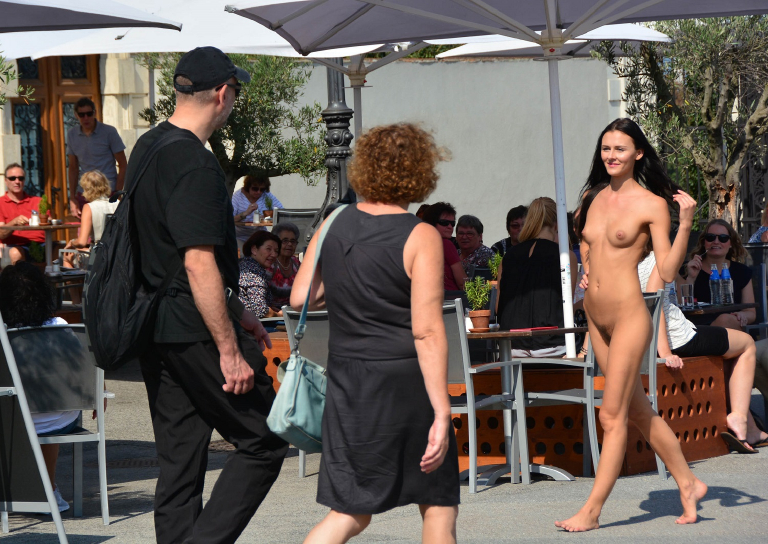 Bild 75081 von Schambereich in Kategorie Public nude