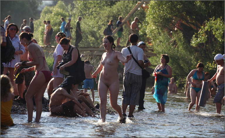 Bild 70005 von Schambereich in Kategorie Public nude