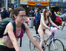 Bild 73464 von Schambereich in Kategorie Public Nude