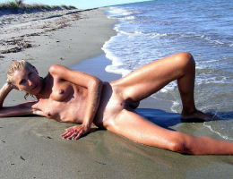 Bild 579209 von Stumpel in Kategorie Public Nude