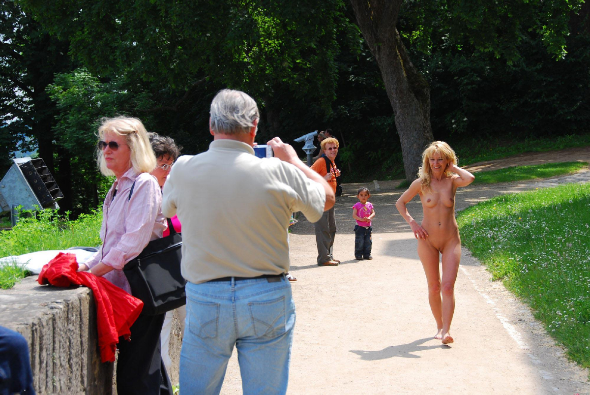 Bild 101784 von R2D2 in Kategorie Schamsituation