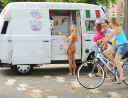 Bild 101552 von Vicco10777 in Kategorie Public Nude